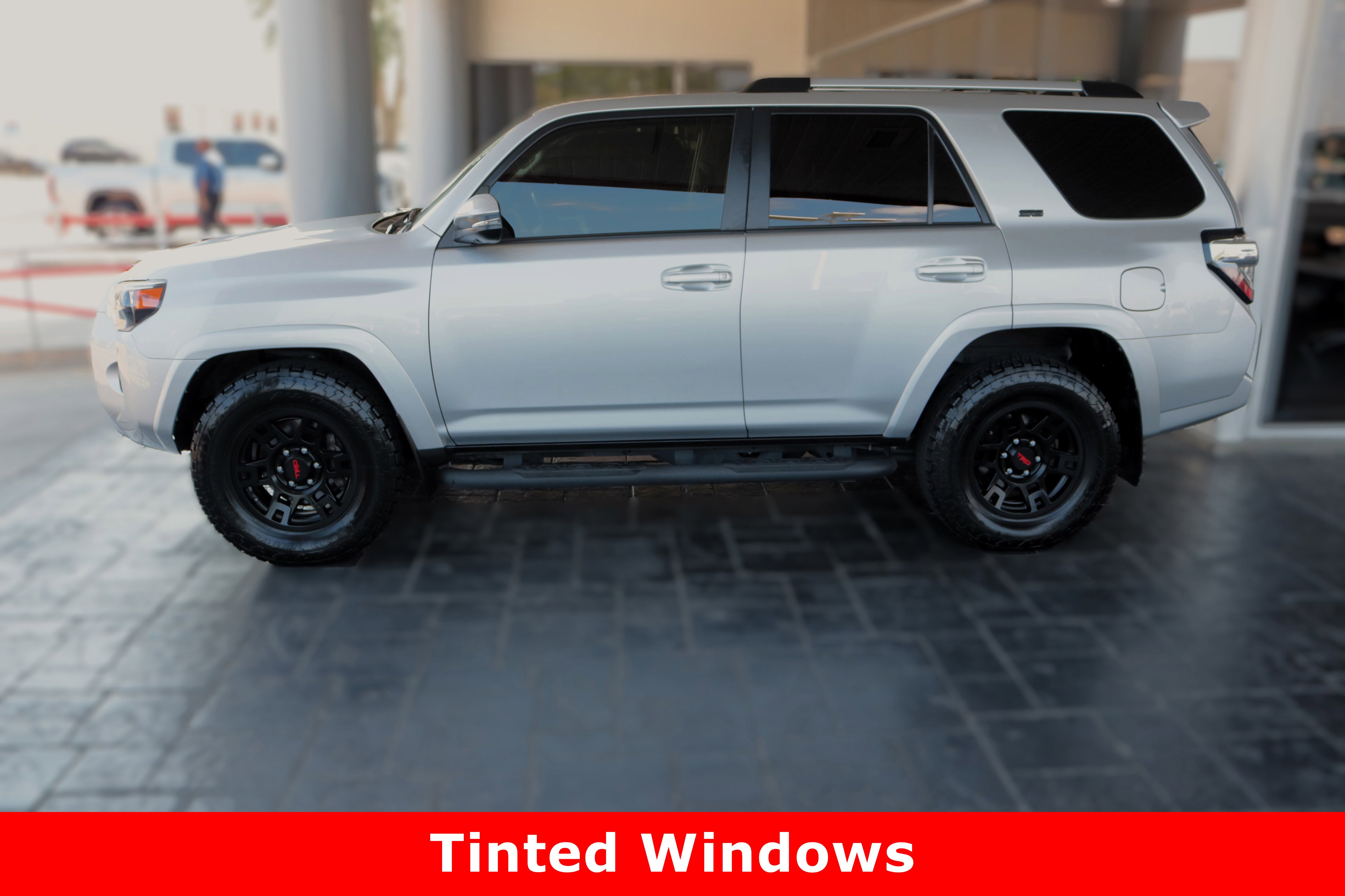 2024 Toyota 4Runner SR5 Premium photo 4