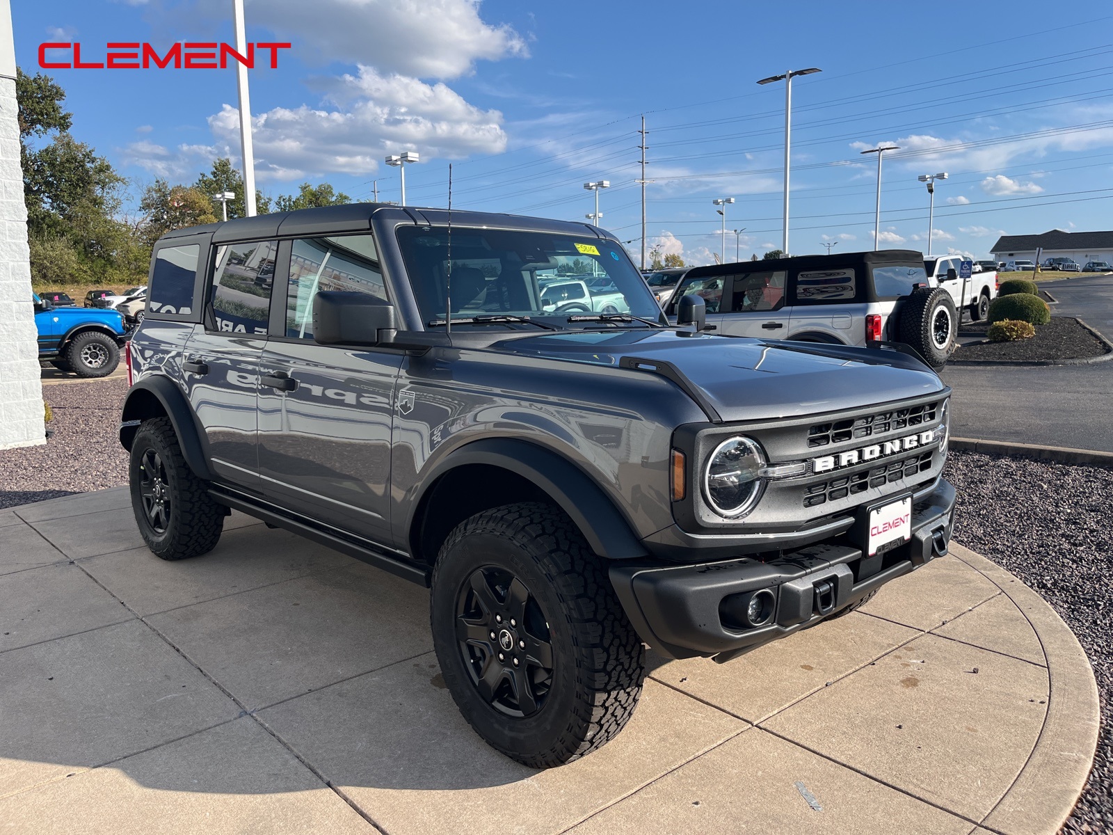 2025 Ford Bronco Big Bend photo 3
