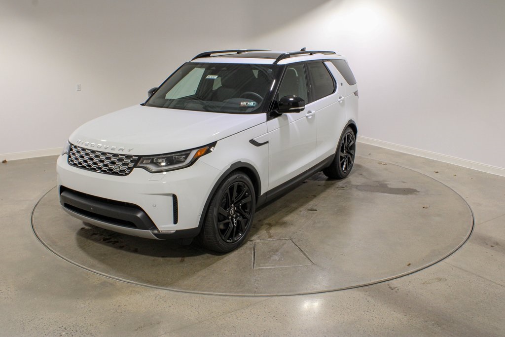 2025 Land Rover Discovery S's photo