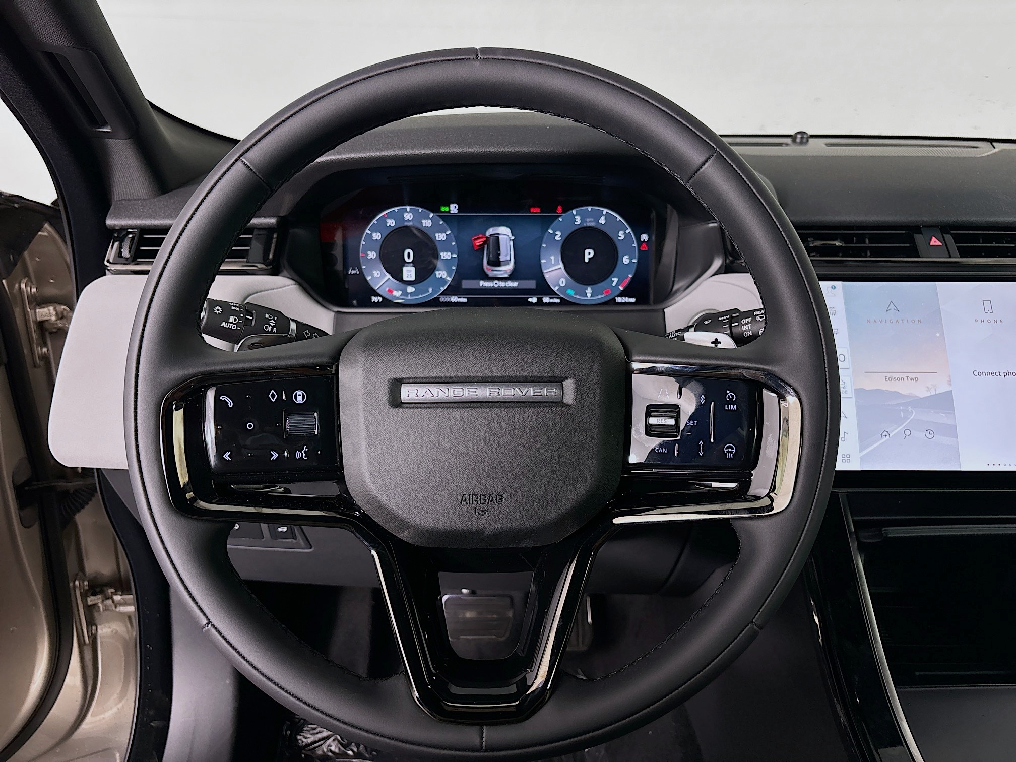 2026 Land Rover Range Rover Velar SE photo 8