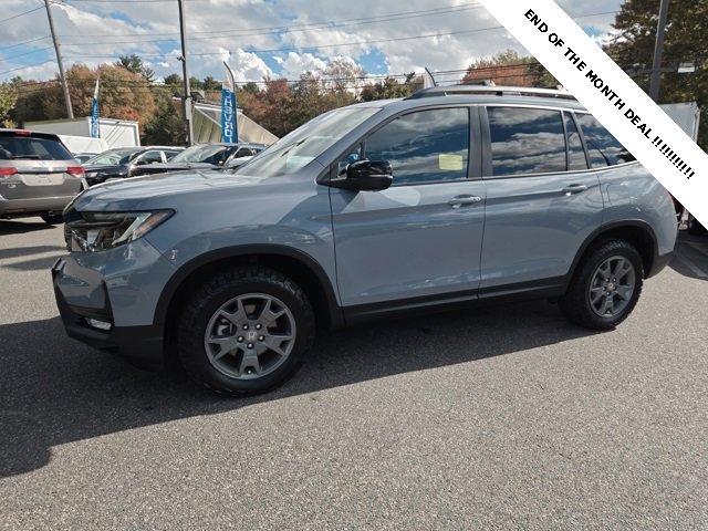 2025 Honda Passport TrailSport photo 2