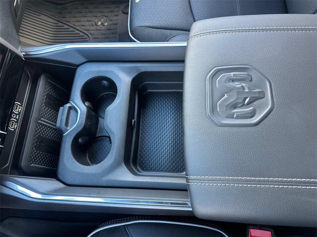 2026 Ram 2500 Laramie photo 11