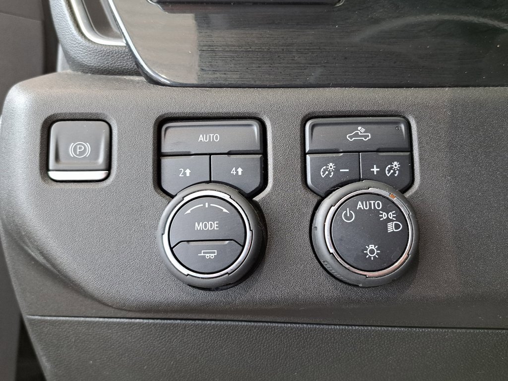 2023 Chevrolet Silverado 1500 LT photo 13