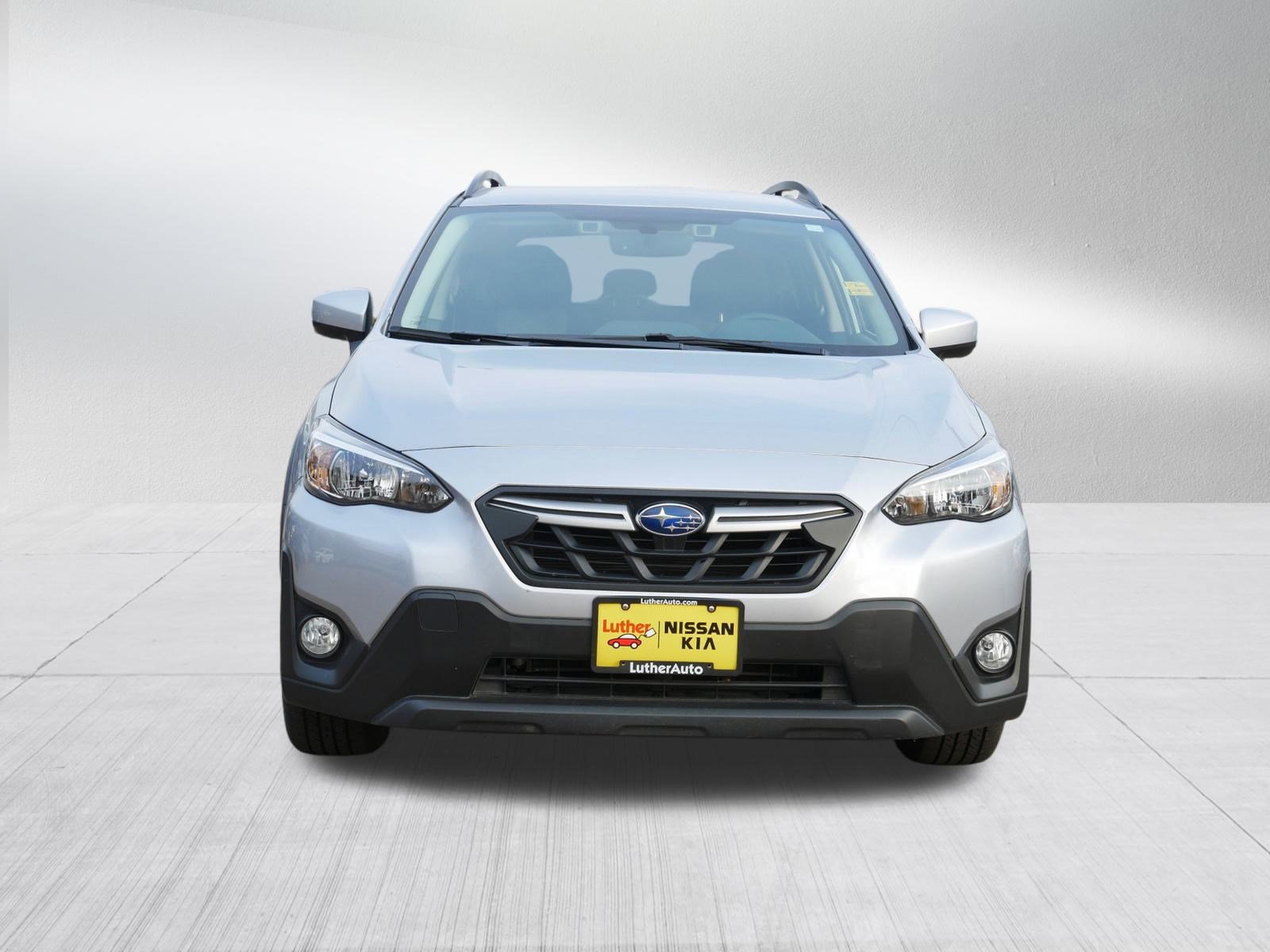 2023 Subaru Crosstrek Premium photo 2