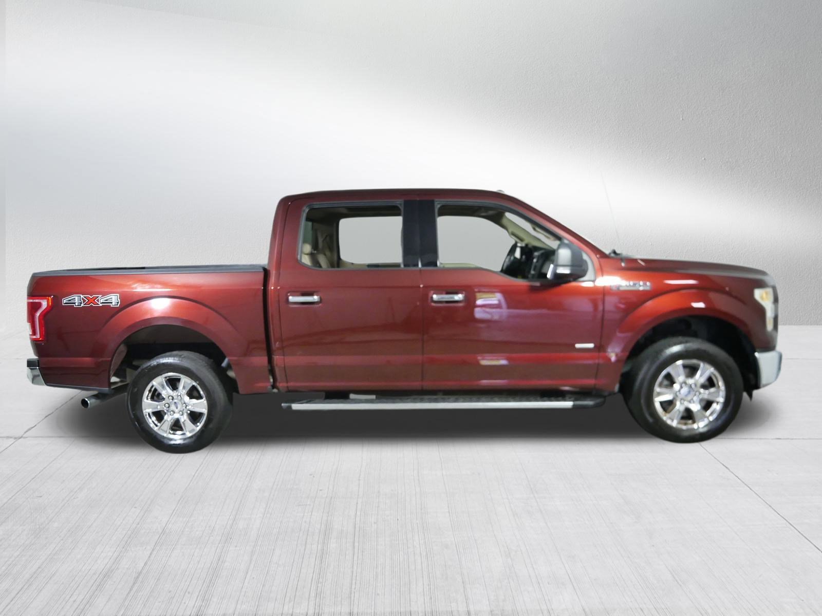 2016 Ford F-150 XLT photo 8