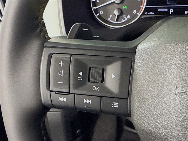 2025 Nissan Rogue SV photo 10