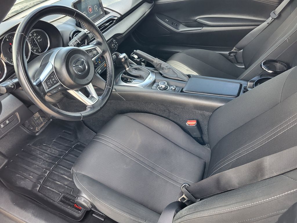 2020 Mazda MX-5 Miata Miata RF photo 11