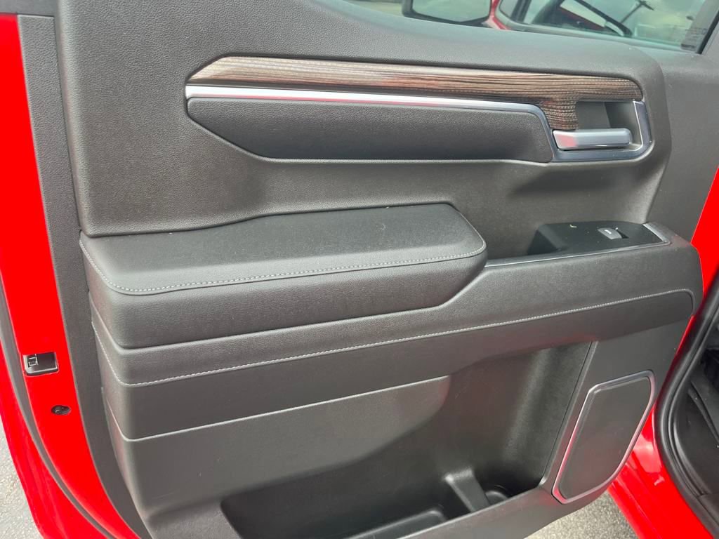 2023 Chevrolet Silverado 1500 RST photo 20