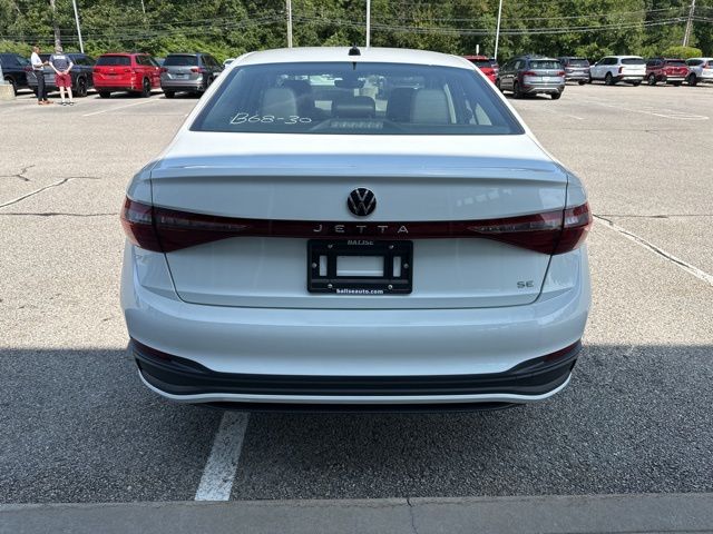 2025 Volkswagen Jetta SE photo 3