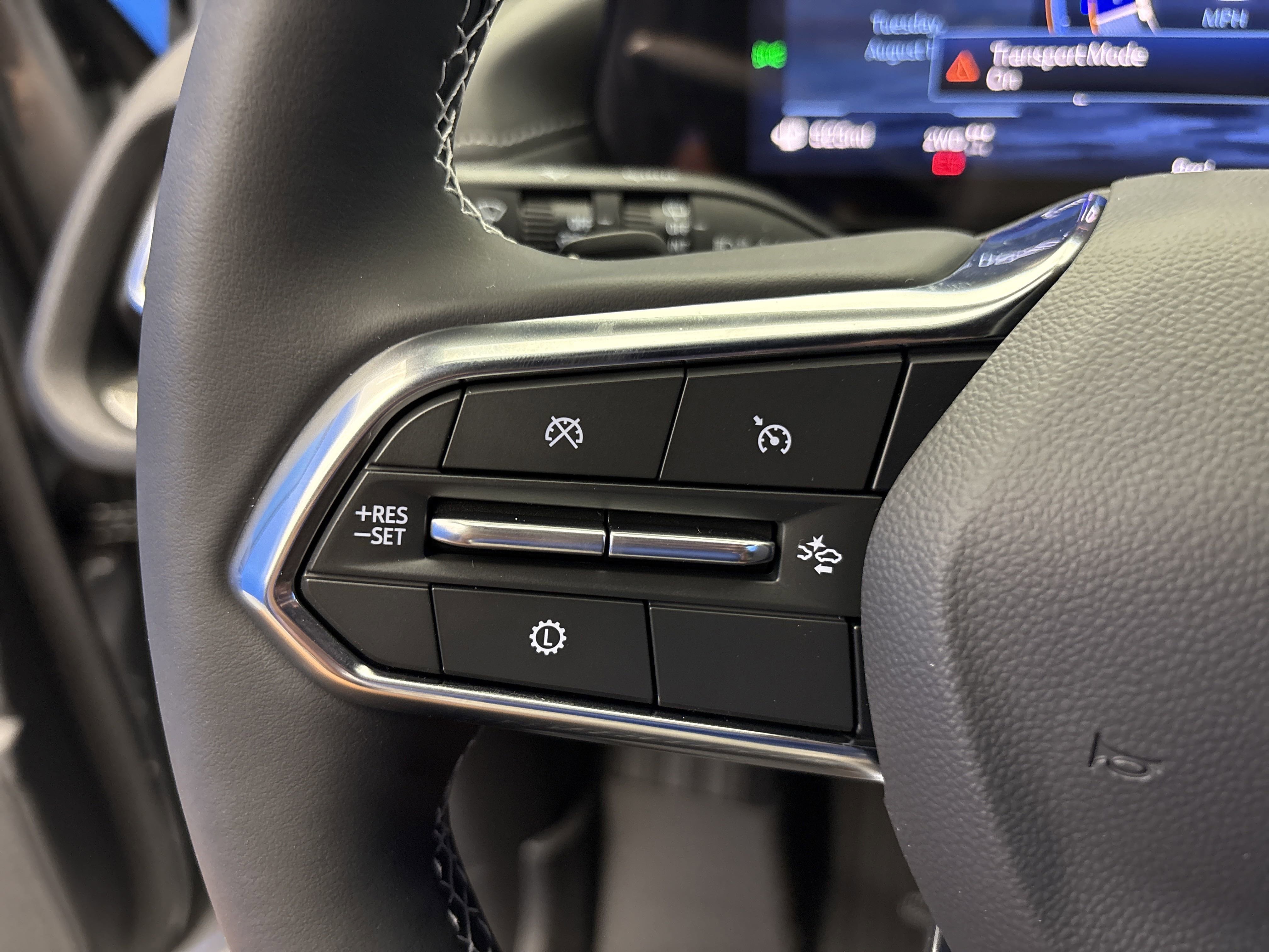 2026 Chevrolet Traverse photo 13