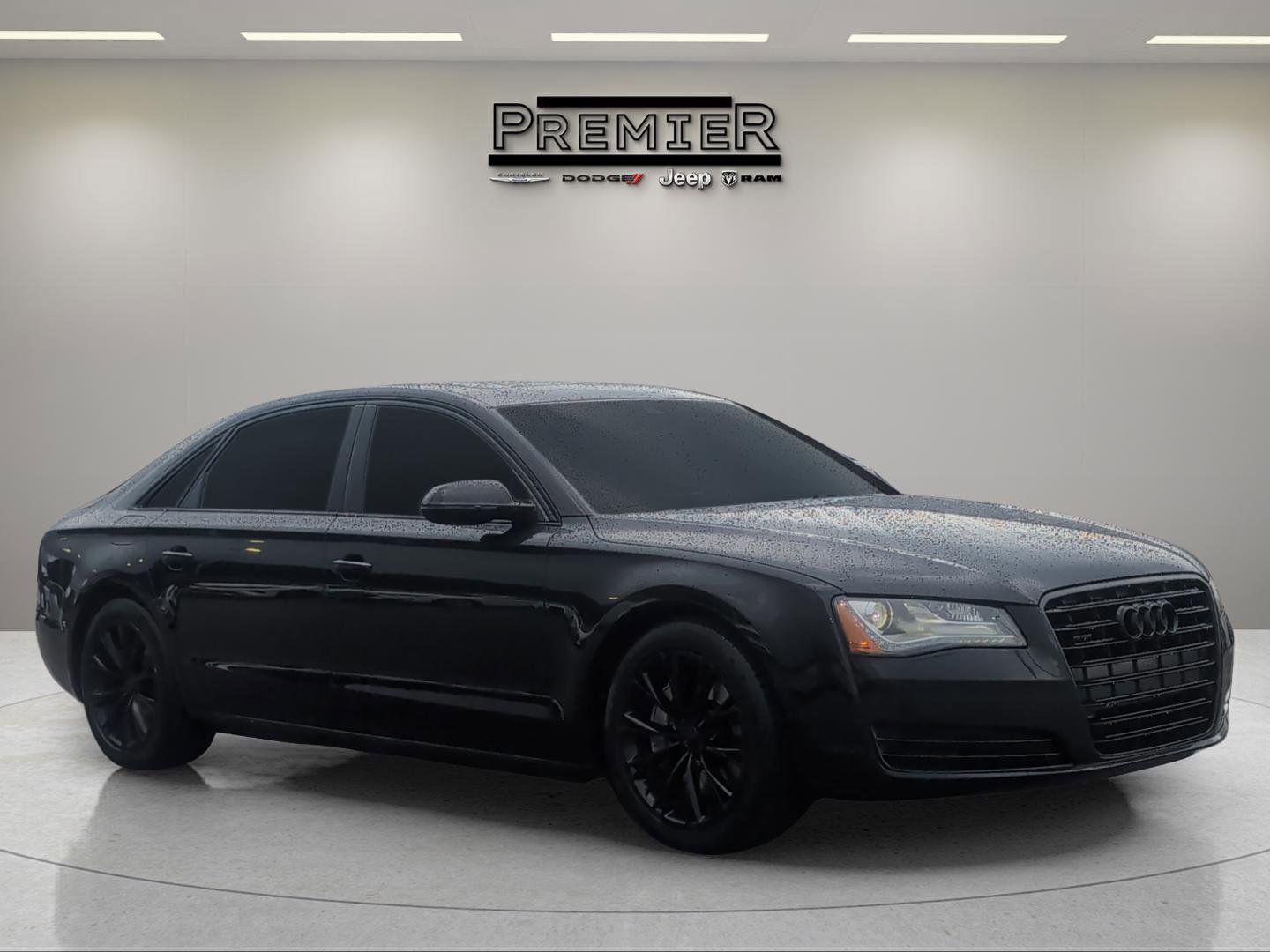 2013 Audi A8 L photo 2