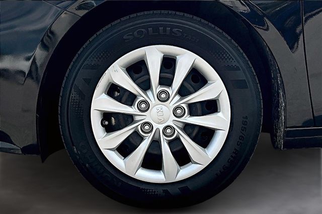 2021 Kia Forte FE photo 9