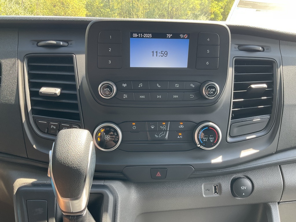 2025 Ford Transit photo 2