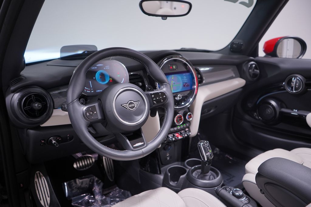 2022 Mini Cooper Convertible John Cooper Works photo 10