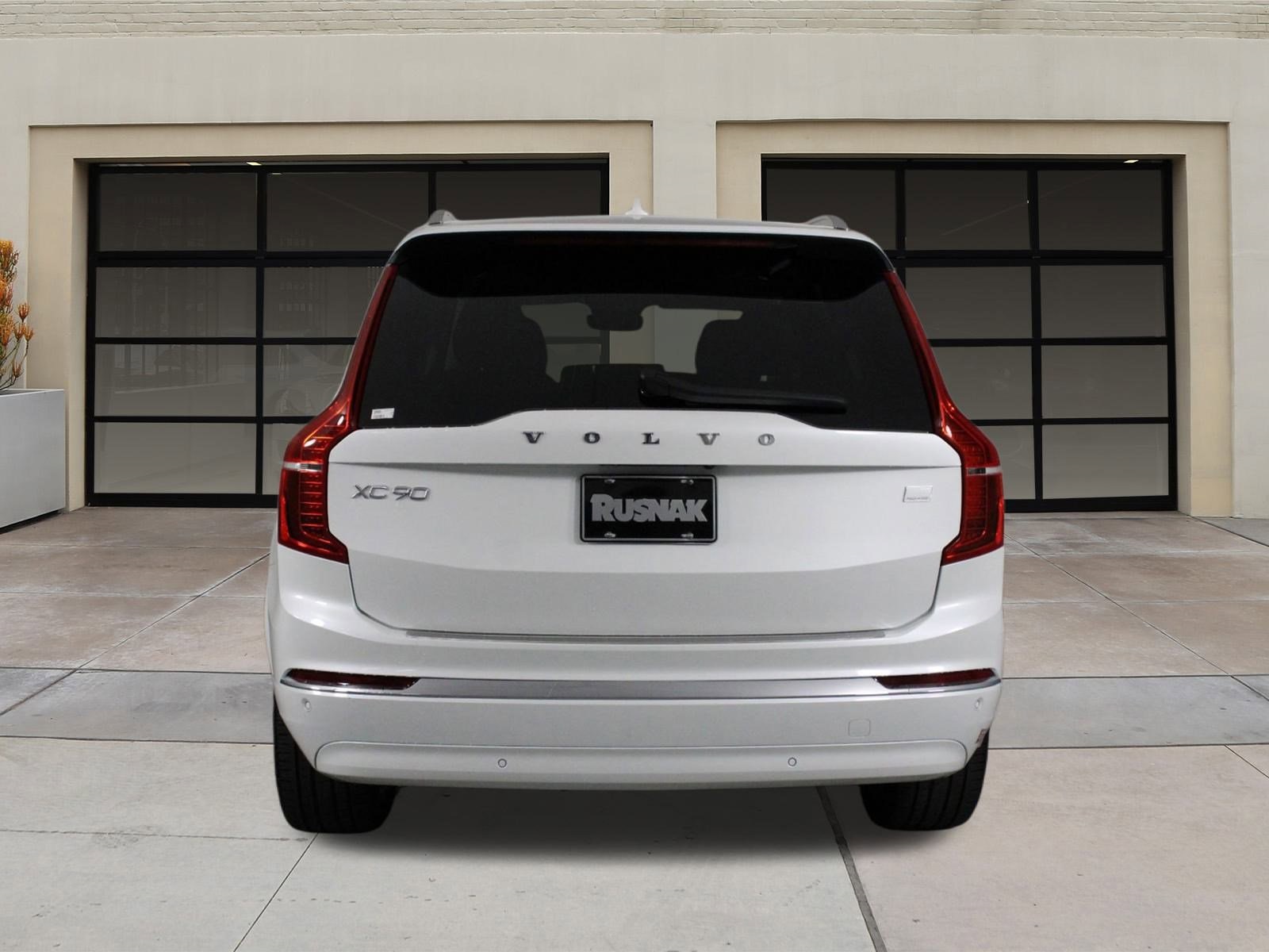 2024 Volvo XC90 Recharge Ultimate photo 2