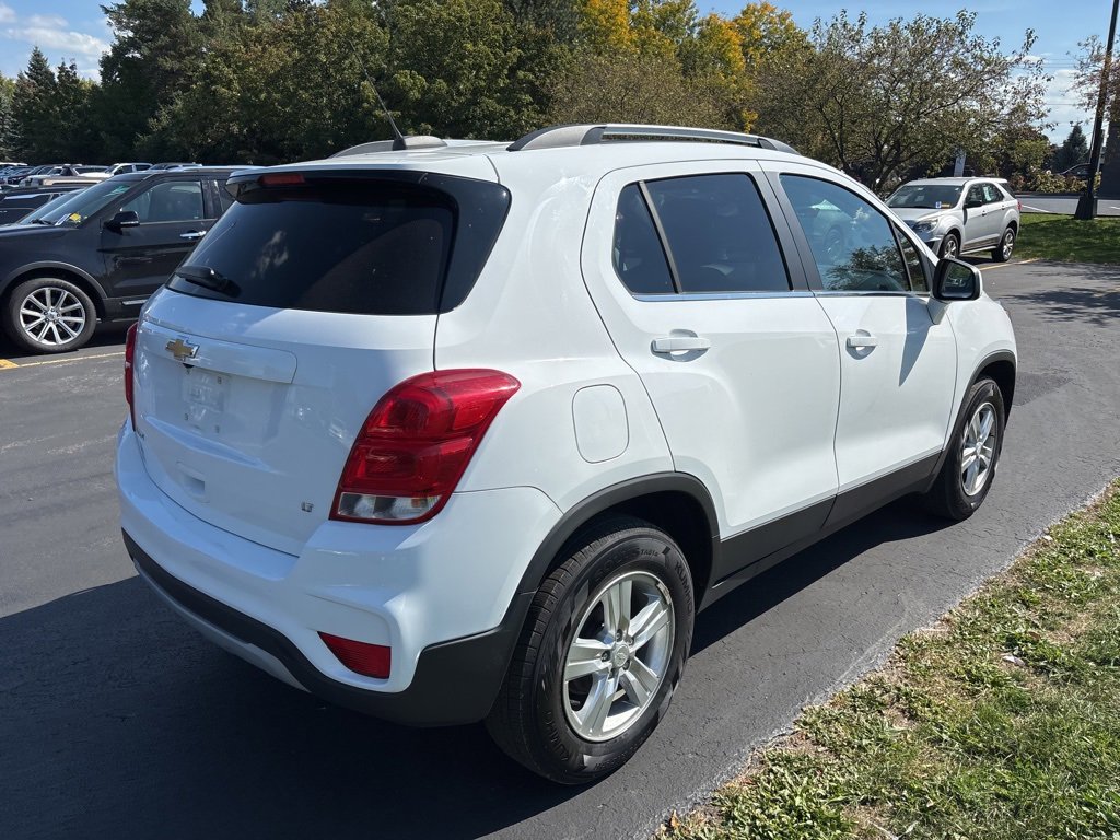 2019 Chevrolet Trax LT photo 3