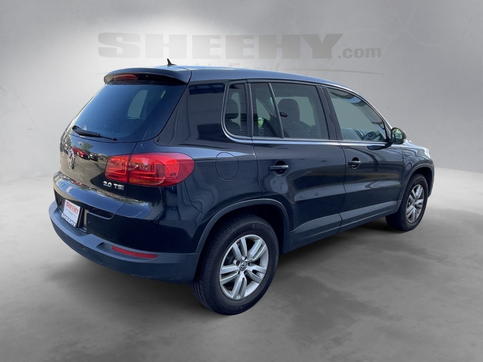 2012 Volkswagen Tiguan S photo 12
