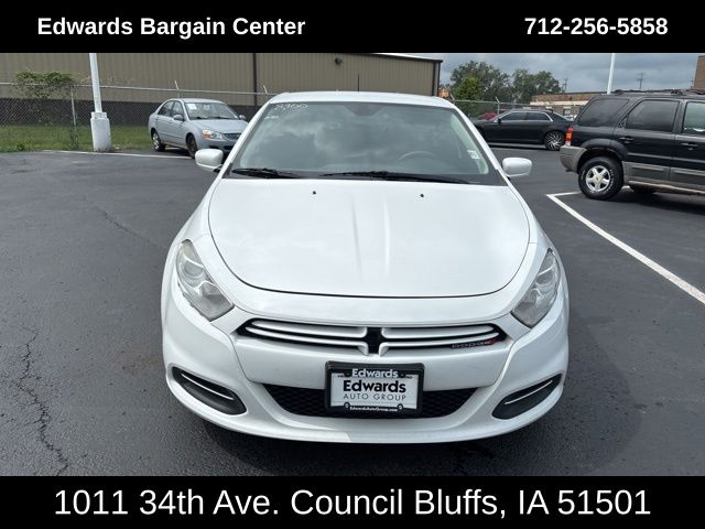 2015 Dodge Dart SE photo 2