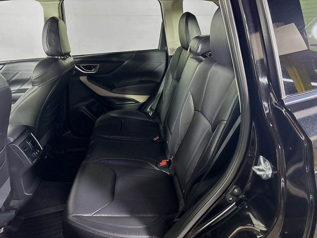 2024 Subaru Forester Limited photo 16