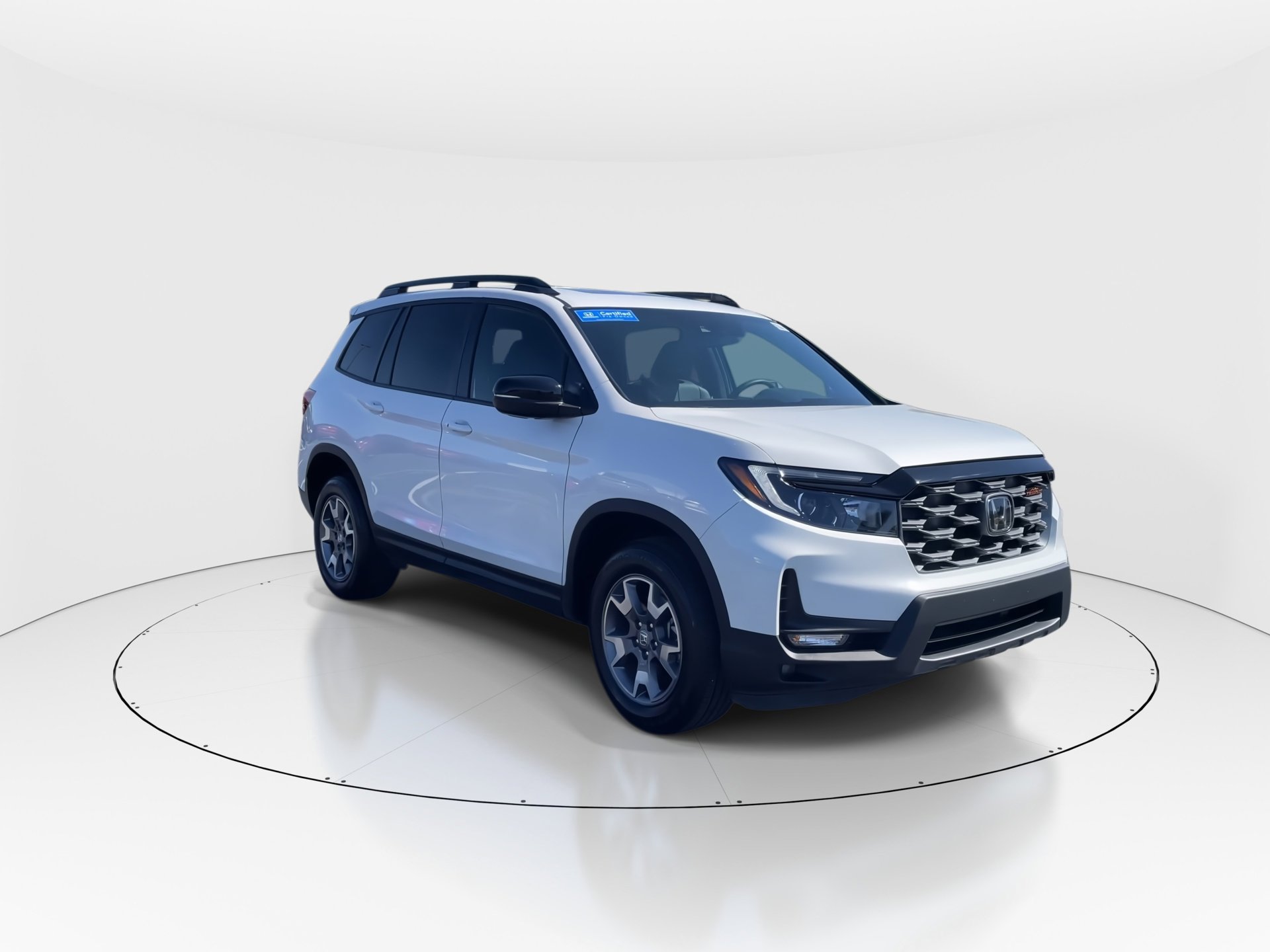 2023 Honda Passport Sport photo 2
