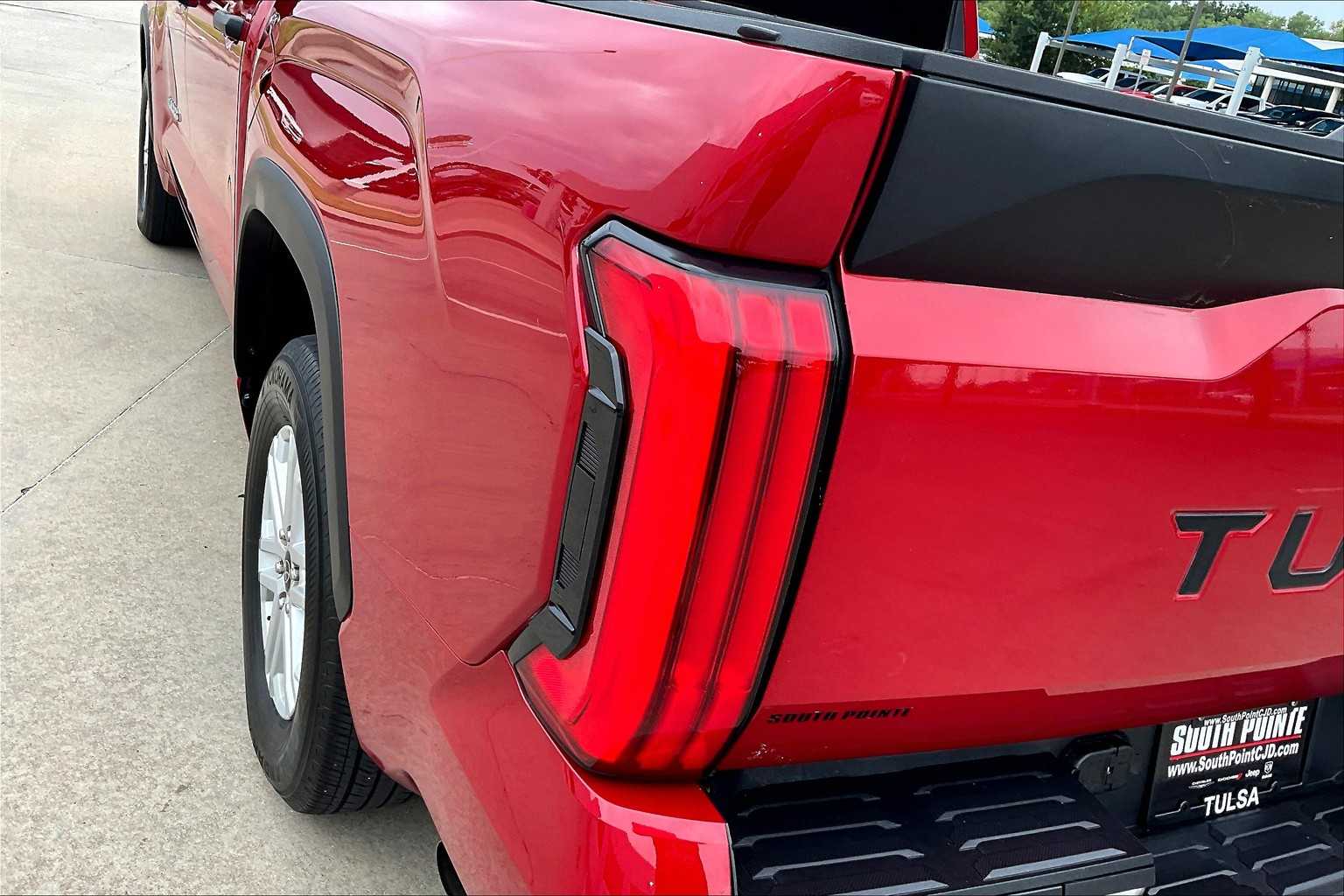 2022 Toyota Tundra SR5 photo 27