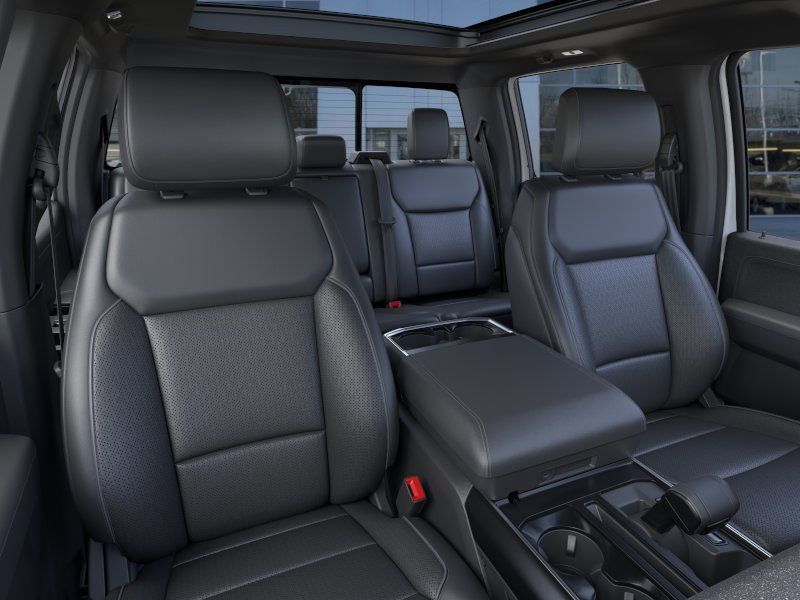 2025 Ford F-150 Lariat photo 7