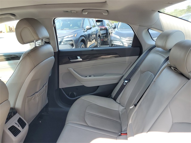 2015 Hyundai Sonata Limited photo 25