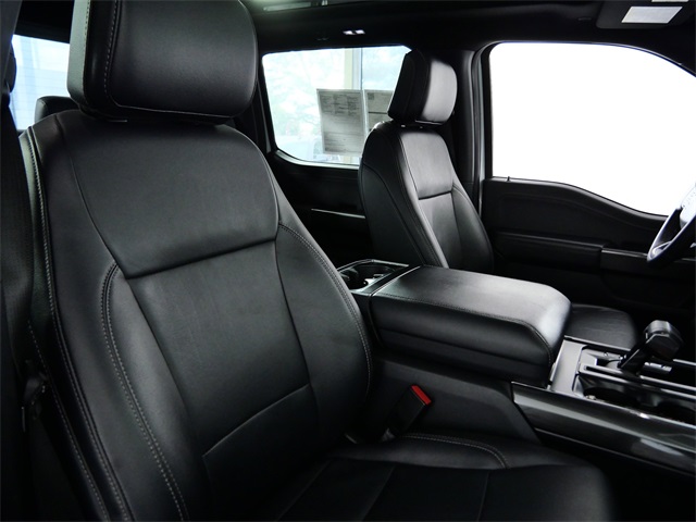 2023 Ford F-150 XLT photo 11