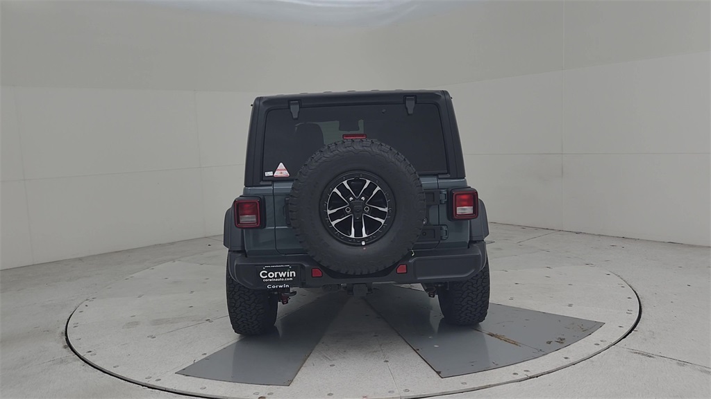 2025 Jeep Wrangler Willys photo 13