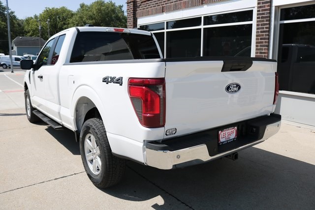 2025 Ford F-150 XL photo 4