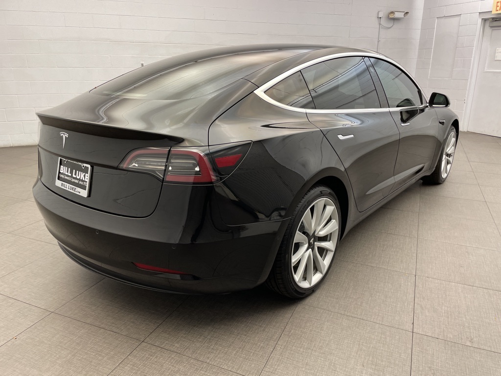2018 Tesla Model 3 Long Range photo 4