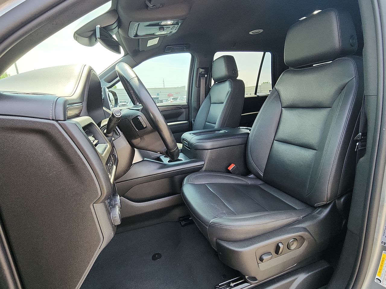 2023 Chevrolet Tahoe LT photo 9