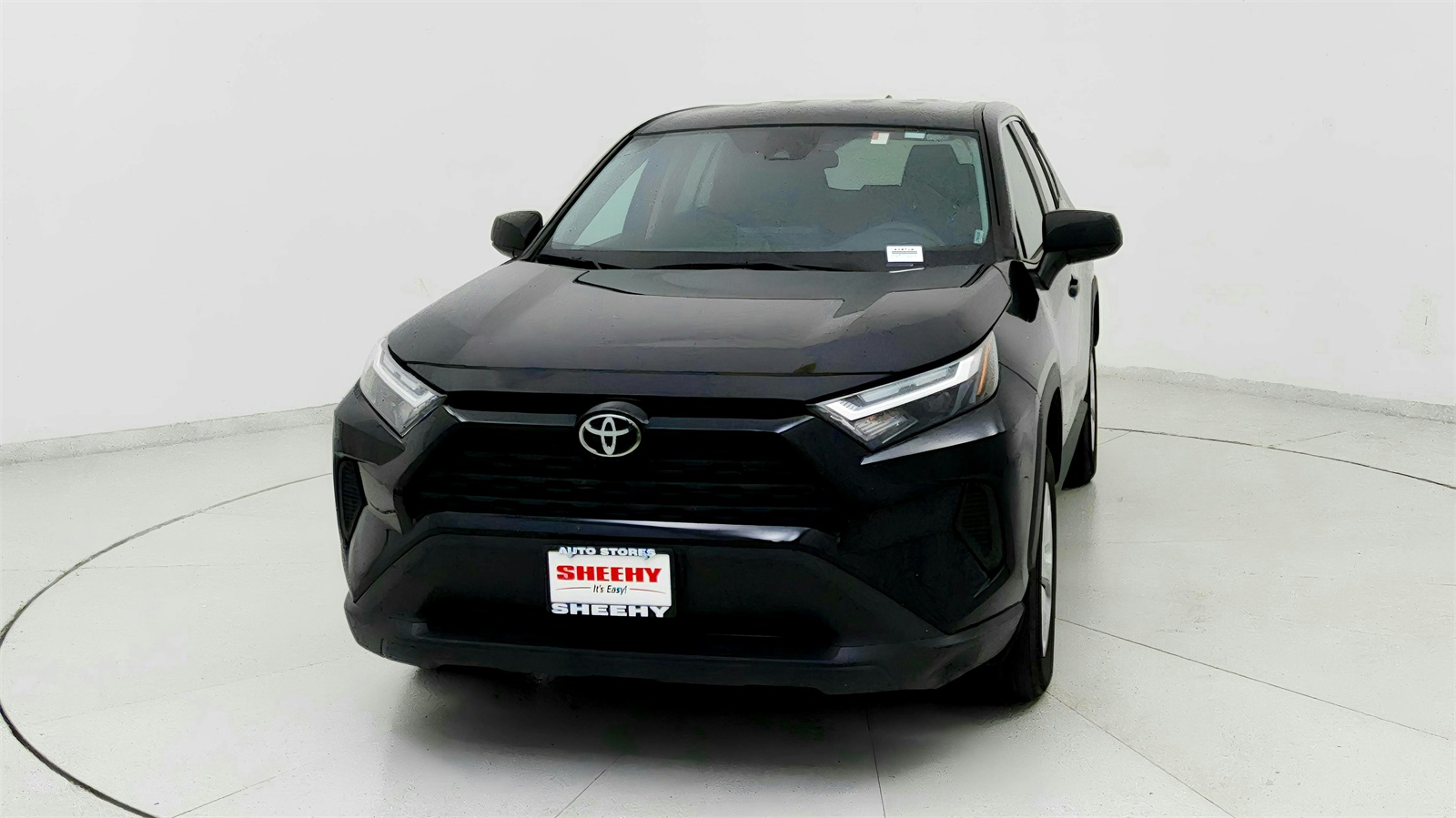 2024 Toyota RAV4 LE photo 2