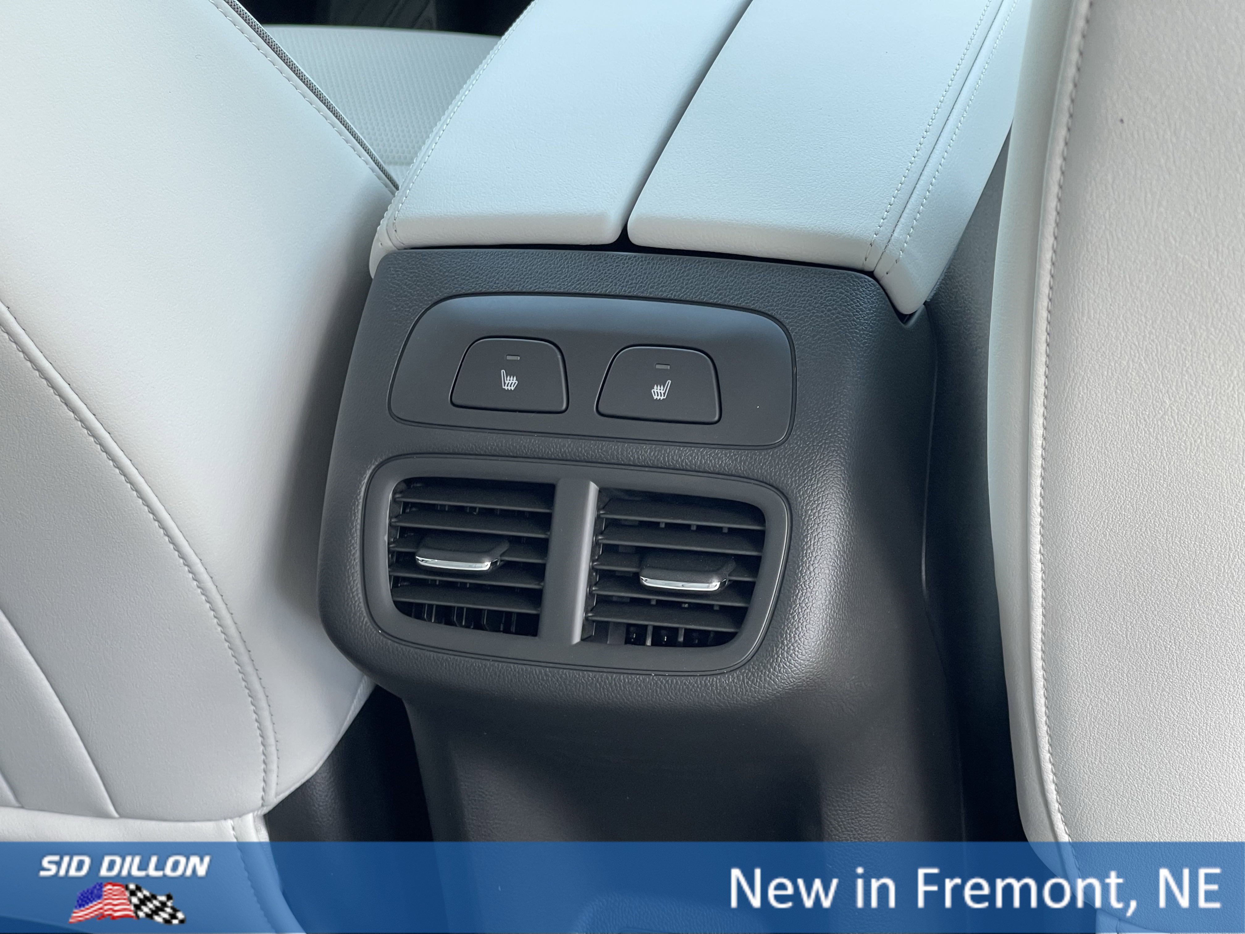 2025 Buick Envision Avenir photo 10