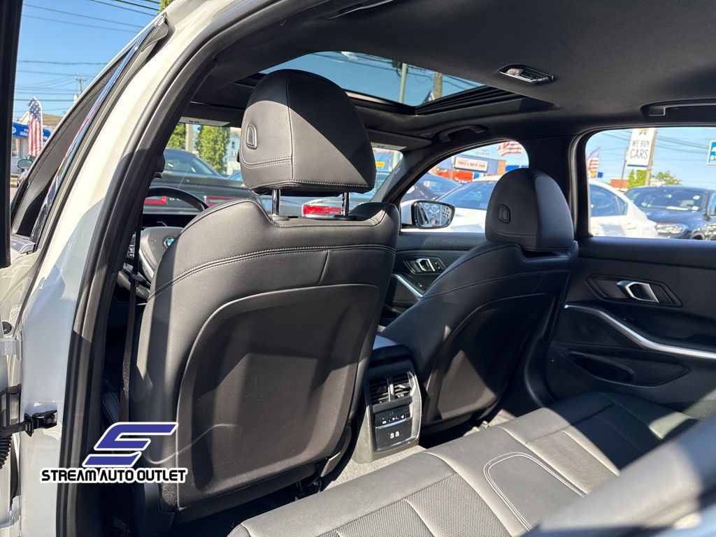 2024 Bmw 330i xDrive photo 19