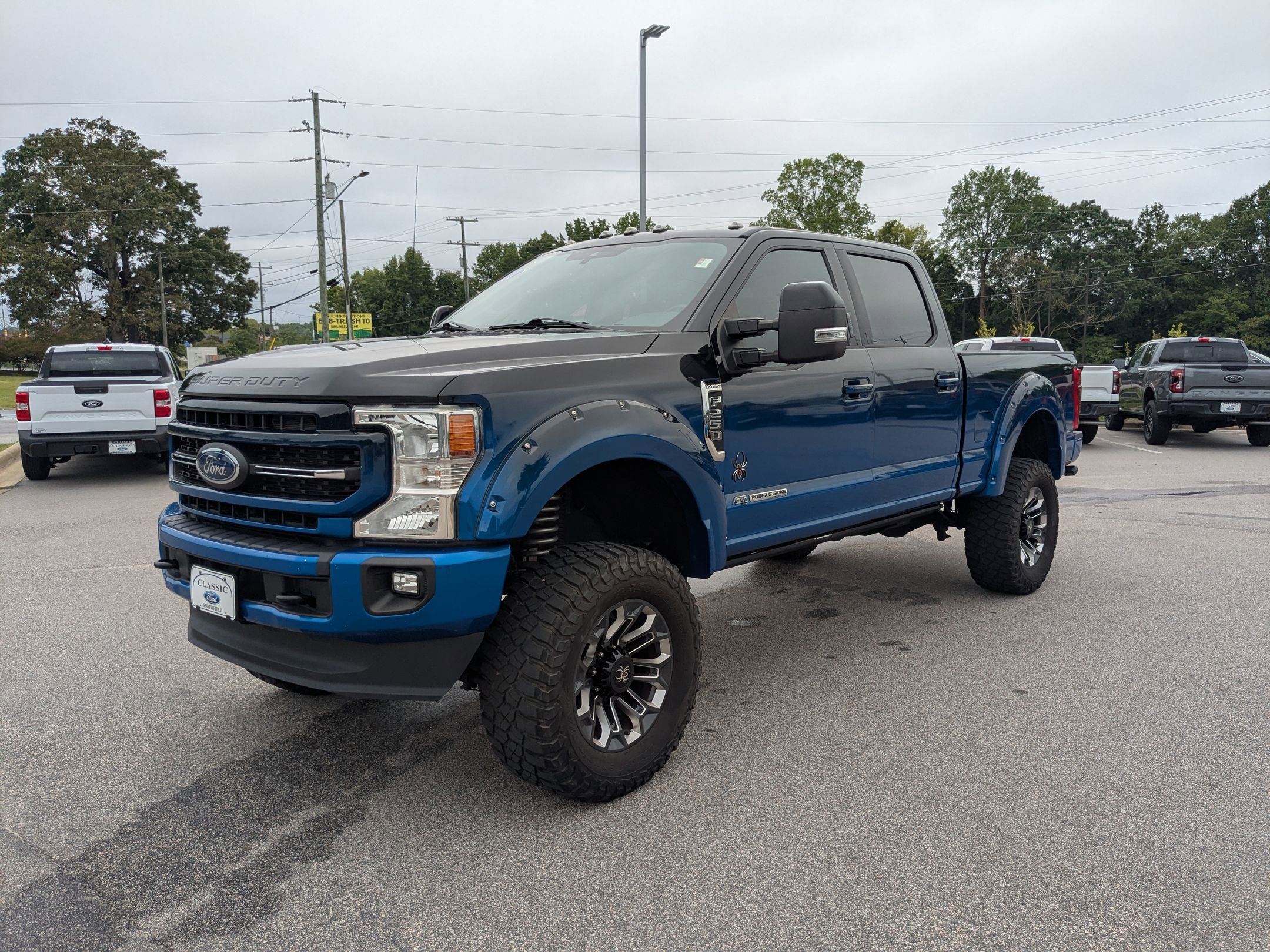 2021 Ford F-250 Super Duty Lariat's photo