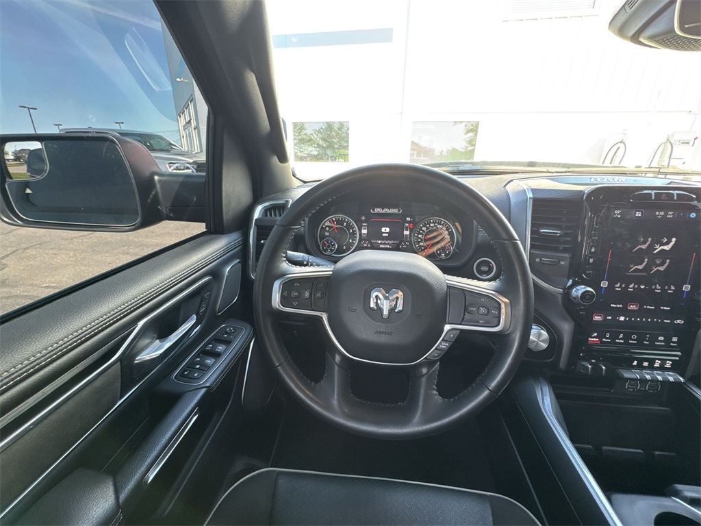 2023 Ram 1500 Laramie photo 14