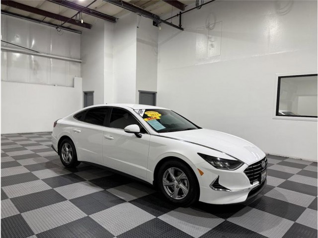 2023 Hyundai Sonata SE