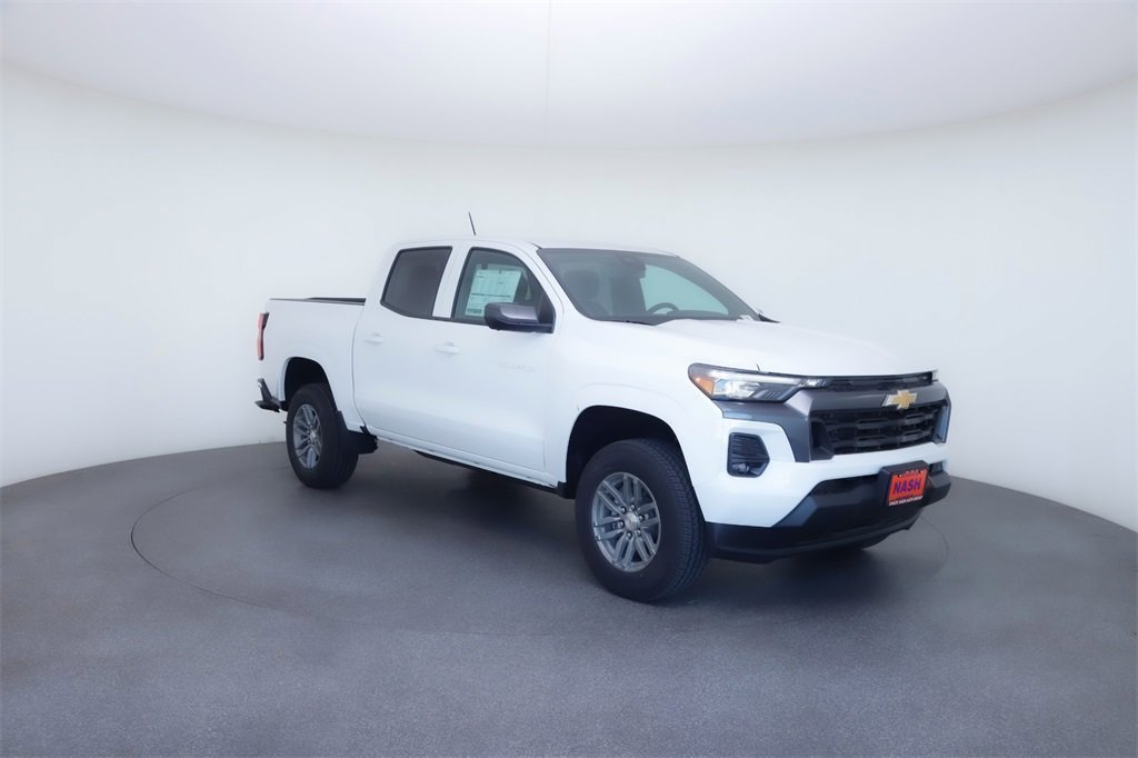 2026 Chevrolet Colorado LT photo 11