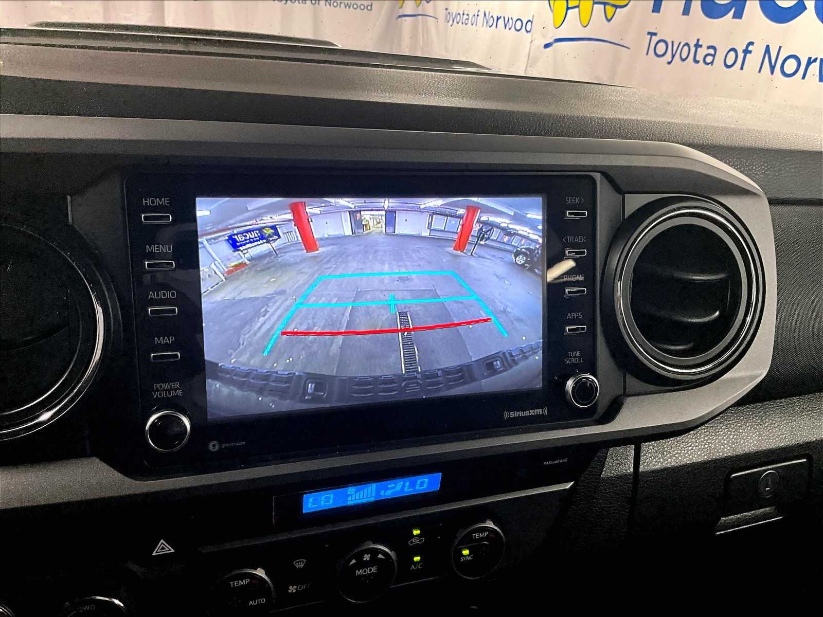 2022 Toyota Tacoma TRD Sport photo 18