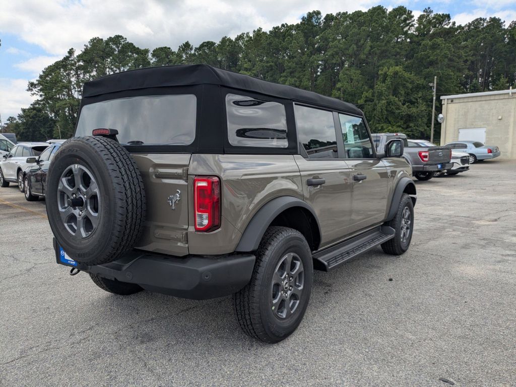2025 Ford Bronco Big Bend photo 4