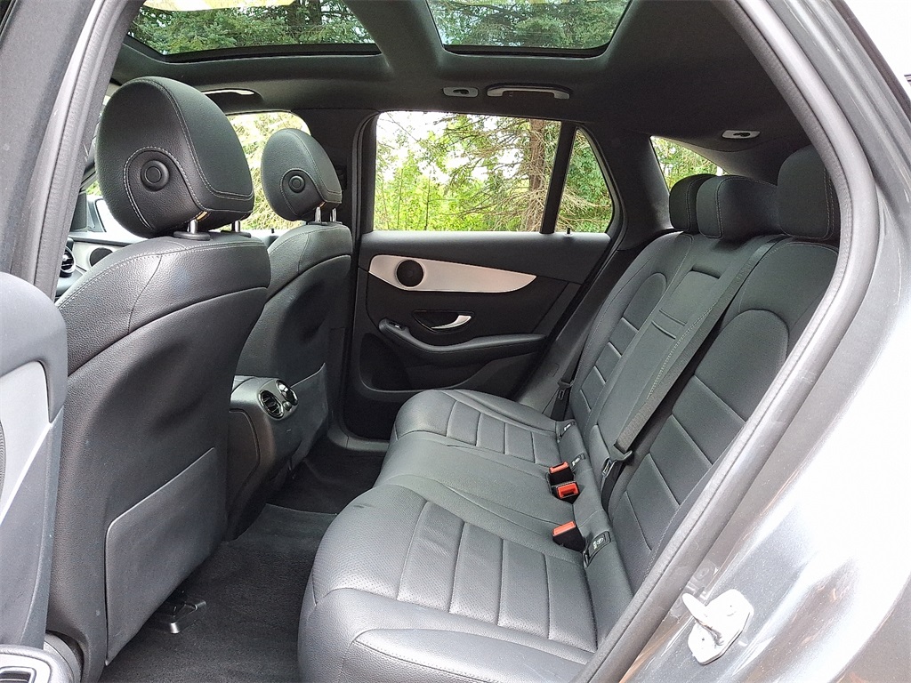2019 Mercedes Benz GLC 300 4MATIC photo 10