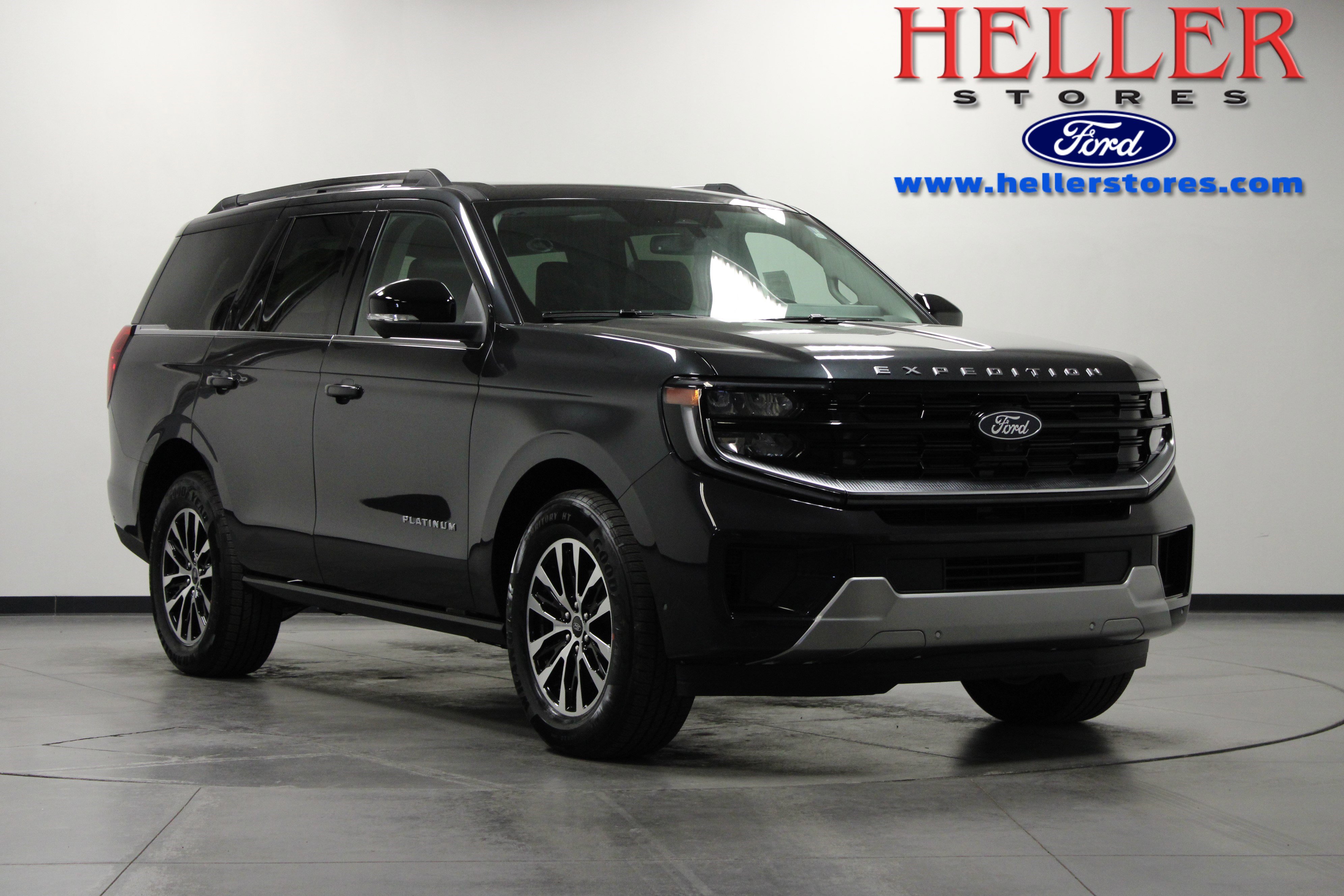 2025 Ford Expedition Platinum's photo