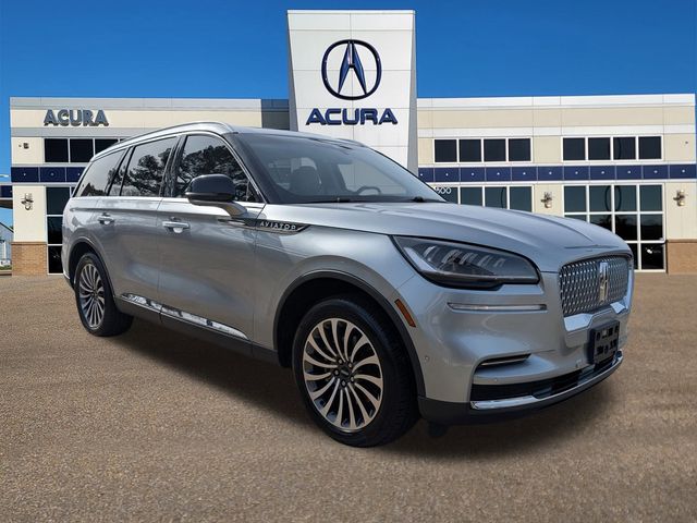 2022 Lincoln Aviator Reserve's photo