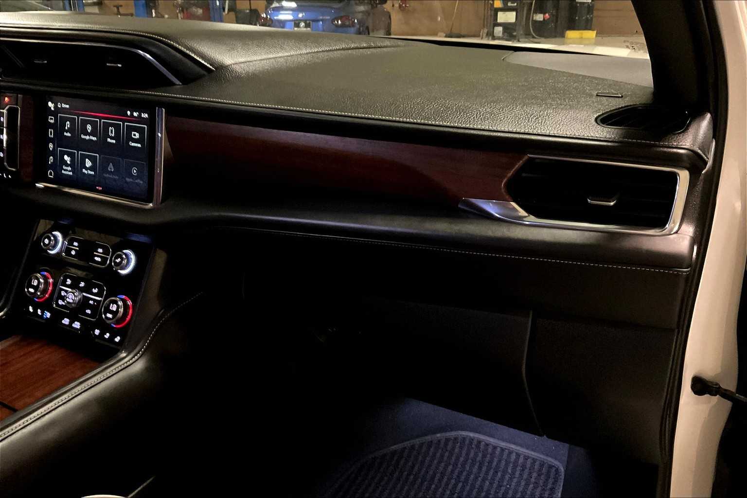 2023 Gmc Yukon Denali Ultimate photo 16