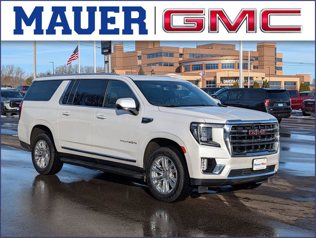 2022 GMC Yukon XL SLT's photo