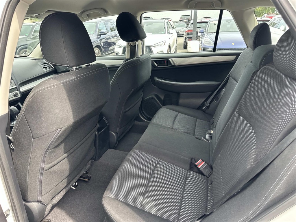 2018 Subaru Outback 2.5i photo 18