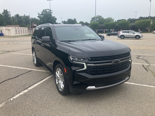 2022 Chevrolet Tahoe High Country photo 2