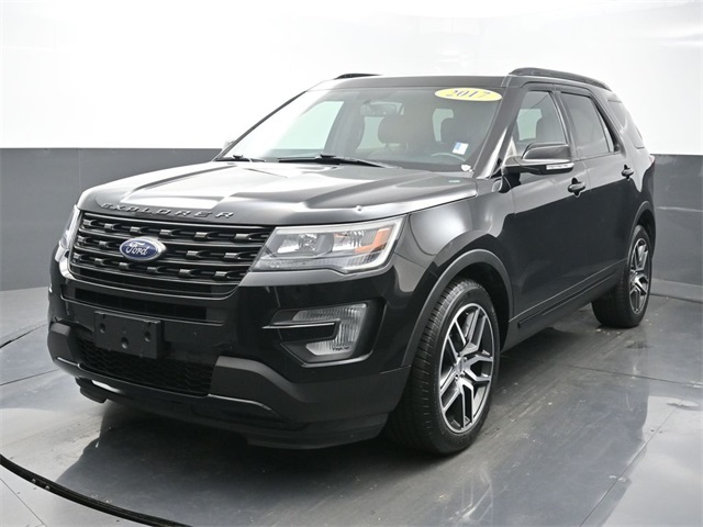 2017 Ford Explorer Sport's photo