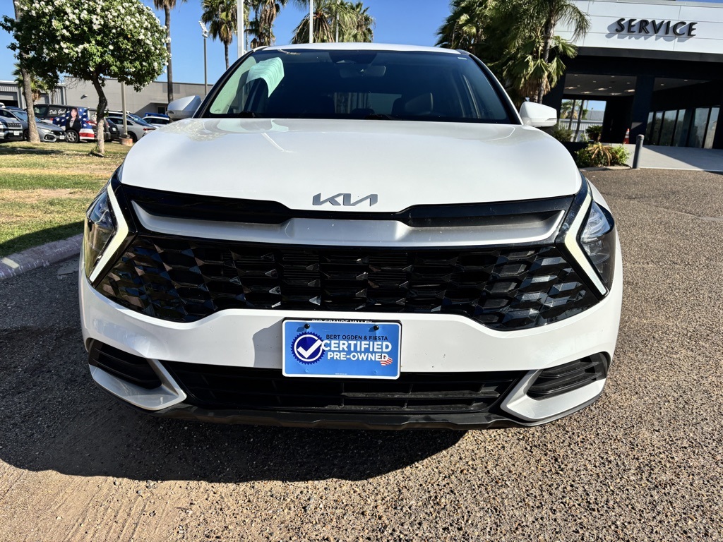 2023 Kia Sportage EX photo 2